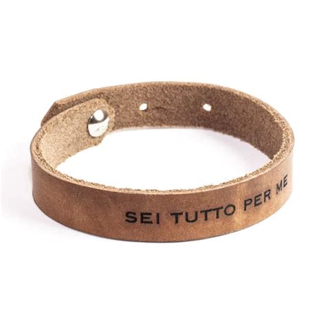 bracciali di cuoio incisione|bracciali con incisione.